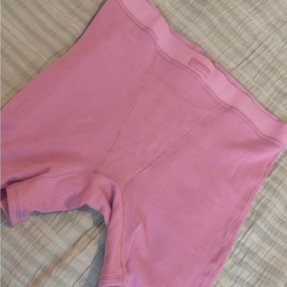 Skims Pink Boxer Size L